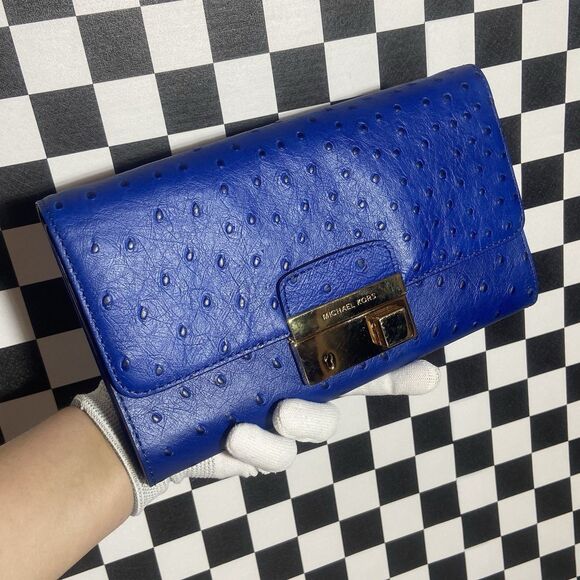 Michael Kors Blue Ostrich Embossed Leather Convertible Clutch Shoulder Bag w/Key - Picture 3 of 12